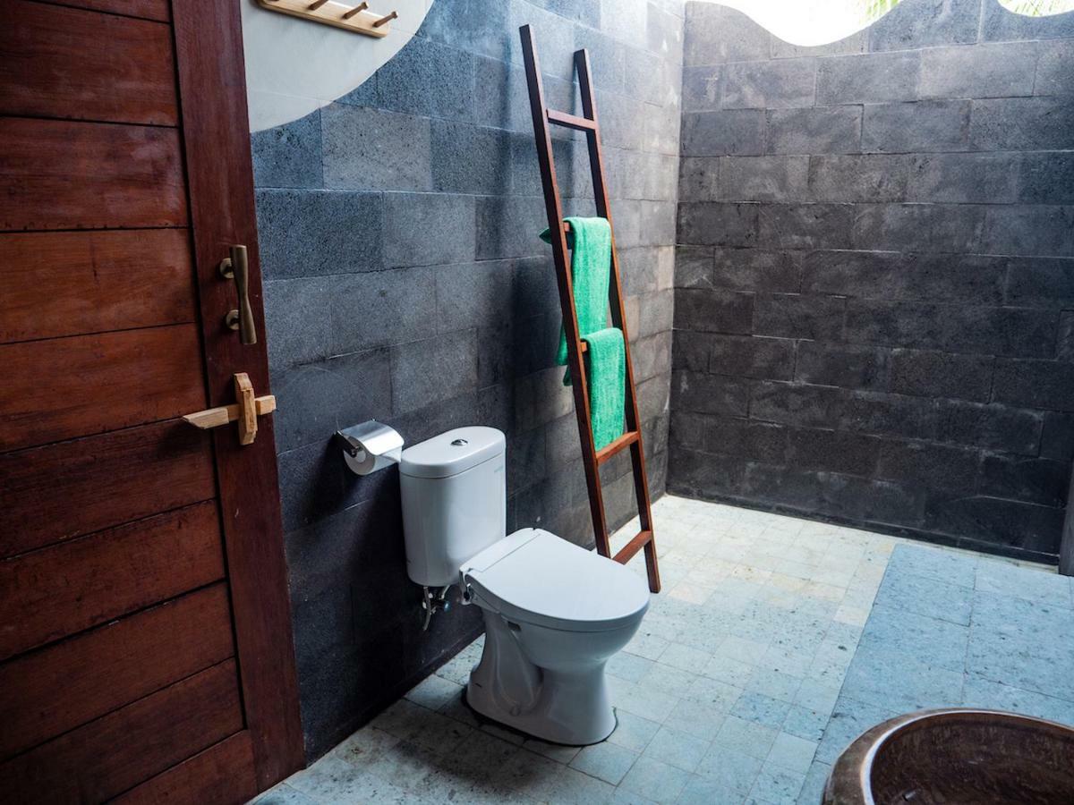 Fins Villa Medewi Airsatang エクステリア 写真